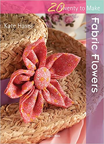 photo: livre fabric-flowers